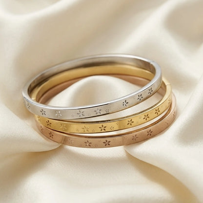 Clover-Print Tri-Tone Cuff Bangle Set – view 2