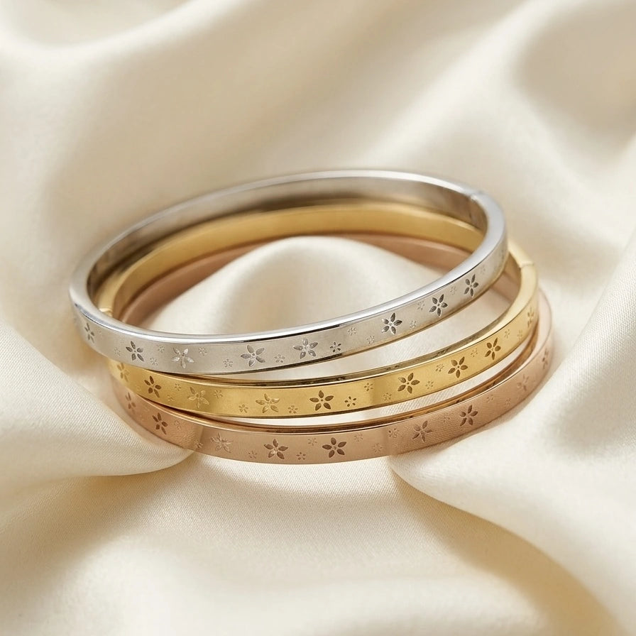 Clover-Print Tri-Tone Cuff Bangle Set – Nische
