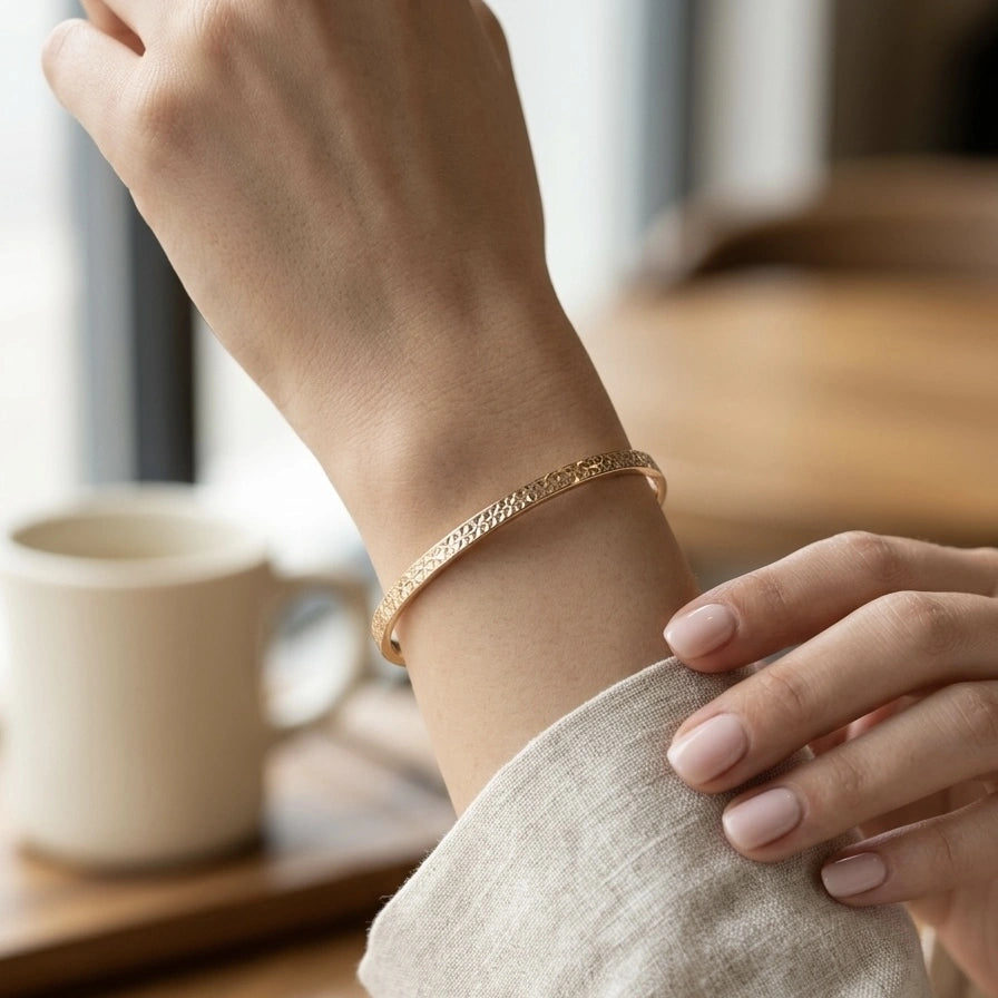 Diamond-Cut Rose Gold Cuff Bangle – view 3