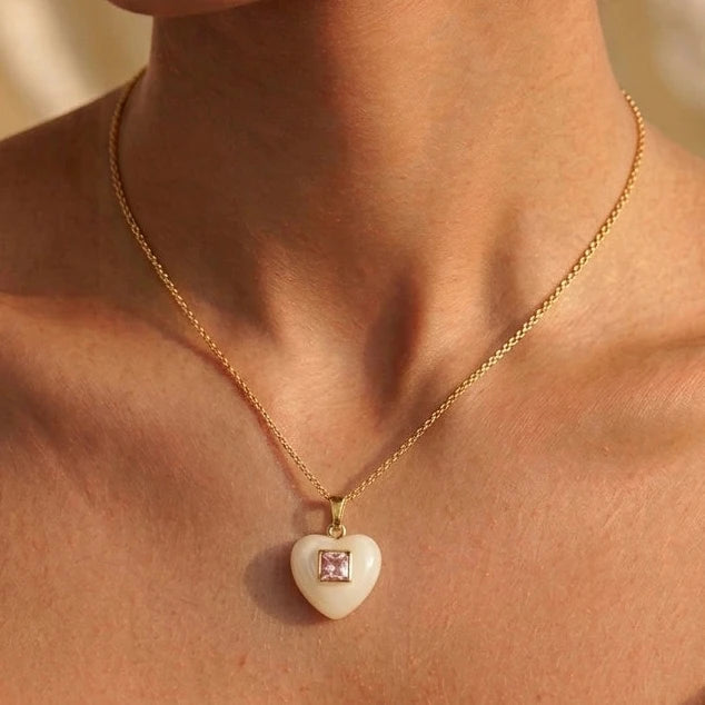 Stone Heart Pendant Necklace – Nische