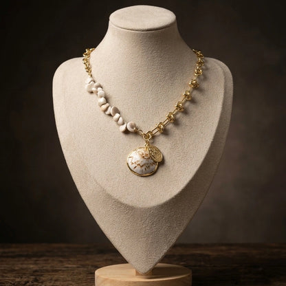 The Golden Shell Necklace – view 3