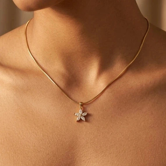 Dainty Flora Pendant