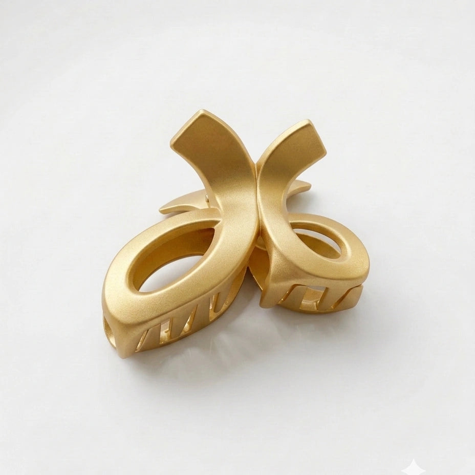 Twisted Ribbon Claw Clip