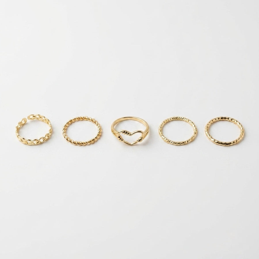 Mini Heart Stackable Ring Set – Nische