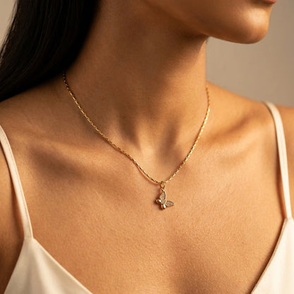 Elegant gold pendant necklace for women